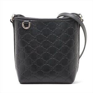 👜 Gucci Guccissima Leather Shoulder Bag Black 847090